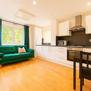  Apartment One Bedroom In Centre