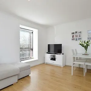https://edinburgh-seaside-apartment.edinburghhotelsuk.org