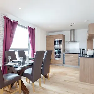 https://stylish-penthouse-suite-edinburgh.edinburghhotelsuk.org