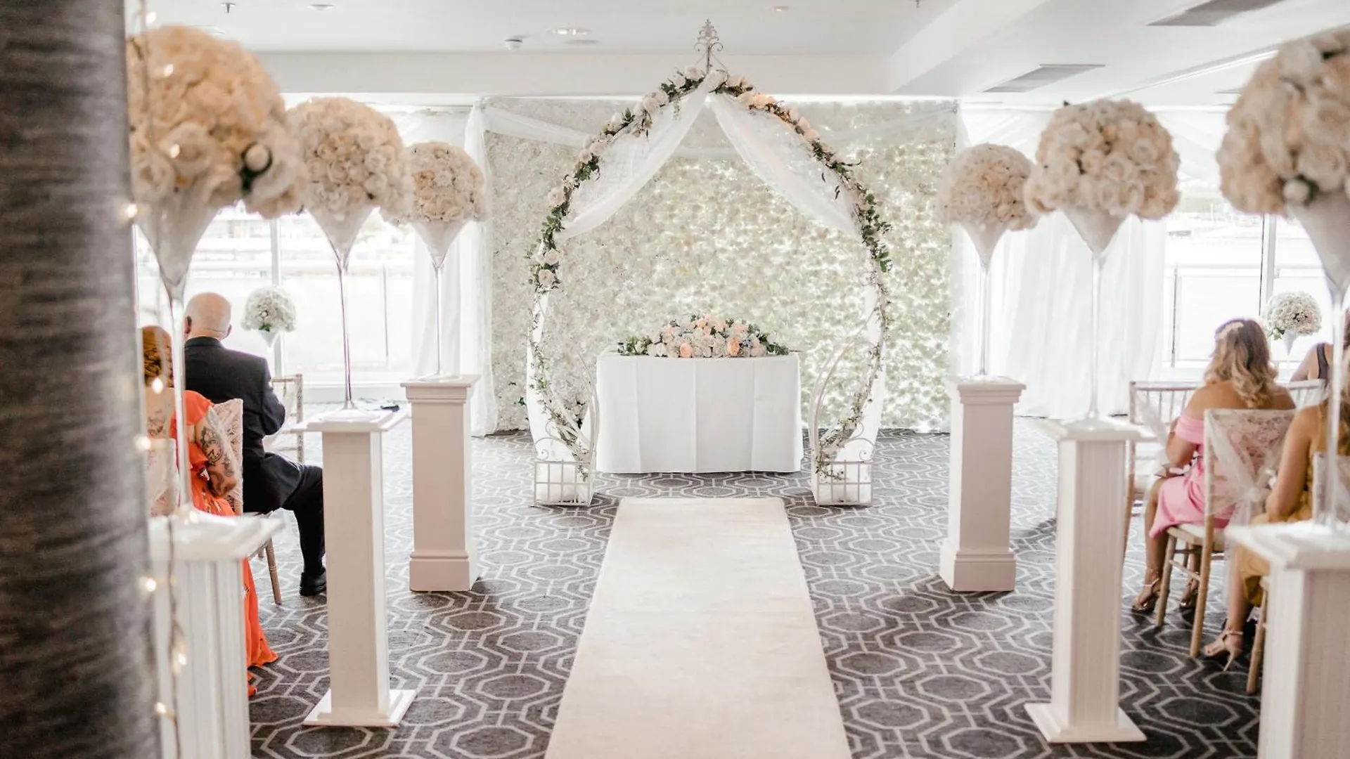 Hotel Voco St. David'S Cardiff By Ihg