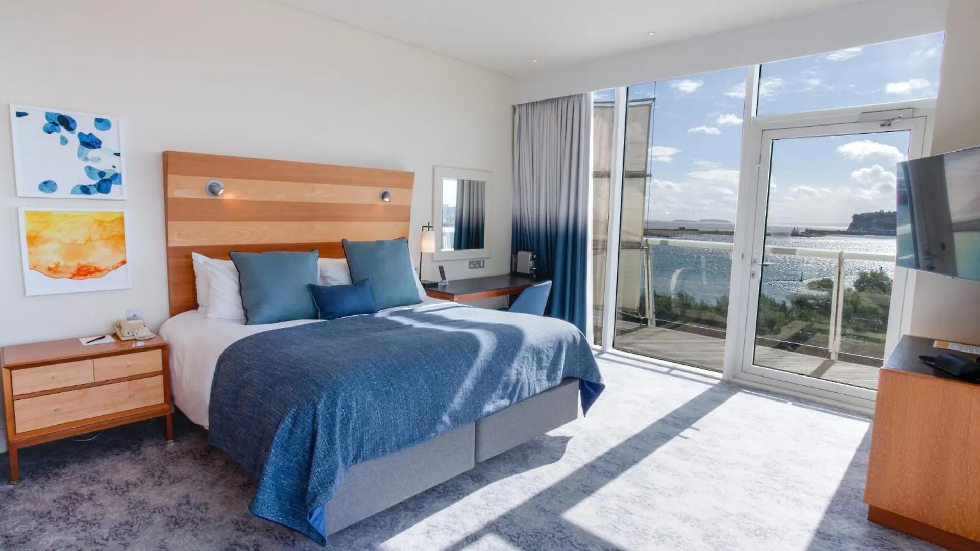 Voco St. David'S Cardiff By Ihg Hotel
