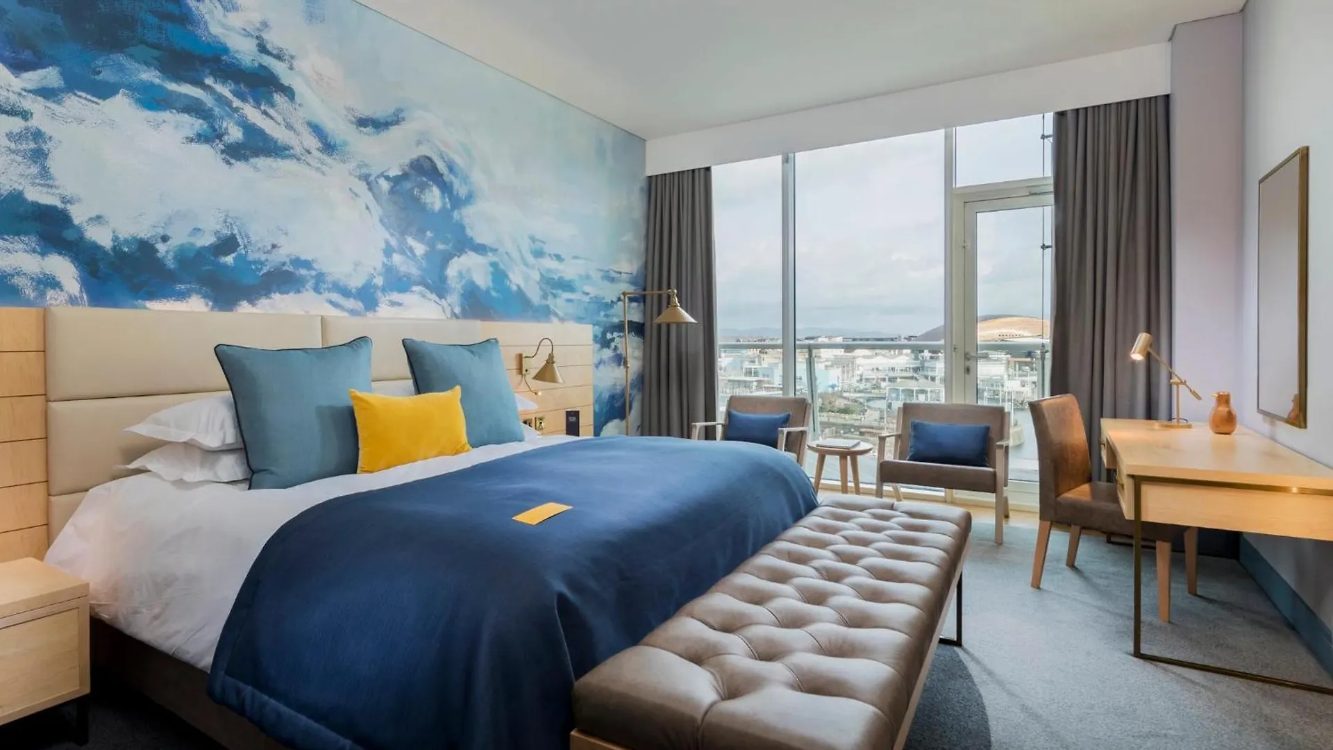 Voco St. David'S Cardiff By Ihg Hotel