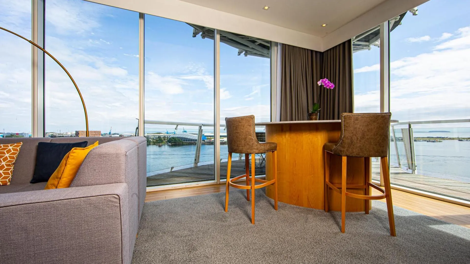 Voco St. David'S Cardiff By Ihg Hotel United Kingdom
